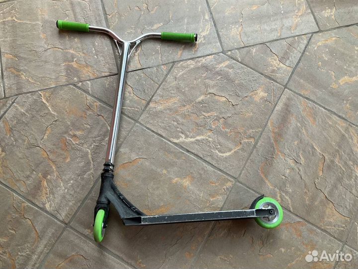 Самокат трюковой