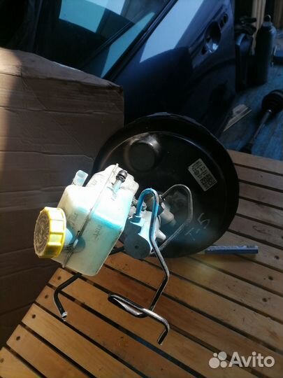 Вакум тормозной Фольксваген Т5-2.0 дизель