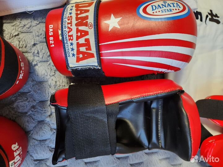 Комплект защиты для тхеквандо