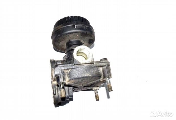 Кран ускорительный тормозной volvo FH16 (01.93)