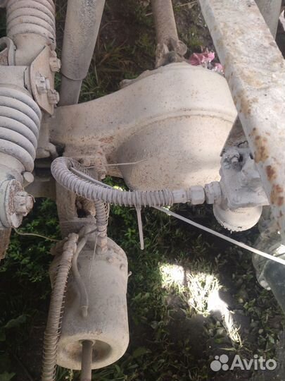 Мост в сборе от Пазика для газона