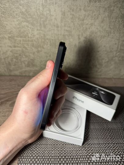 iPhone 15 Pro, 512 ГБ