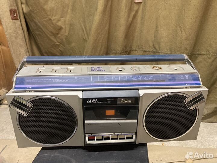Магнитофон Aiwa 300