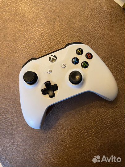 Геймпад xbox One