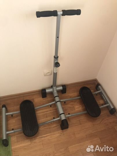 Тренажер для ног и ягодиц