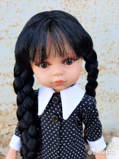 Кукла испанская Уэнсдей Паола Рейна + Вещь