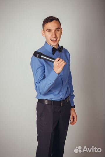 Ведущий на мероприятие