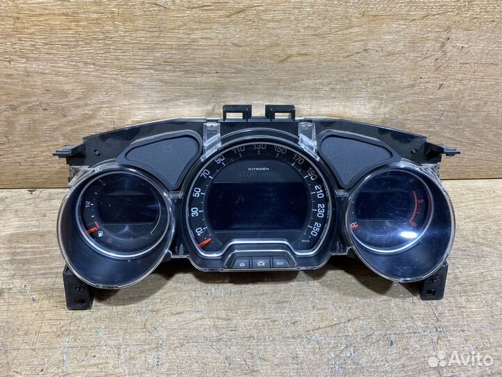 Панель приборов Citroen C5 2 дизель 1121056