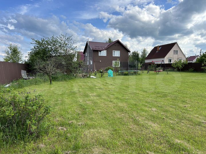 Коттедж 188,7 м² на участке 21,3 сот.