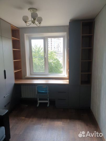 Стол рабочая зона в2500 х ш2600 х г1600