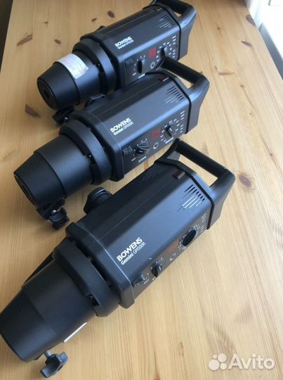 Студийный Импульсный свет Bowens Gemini GM500R