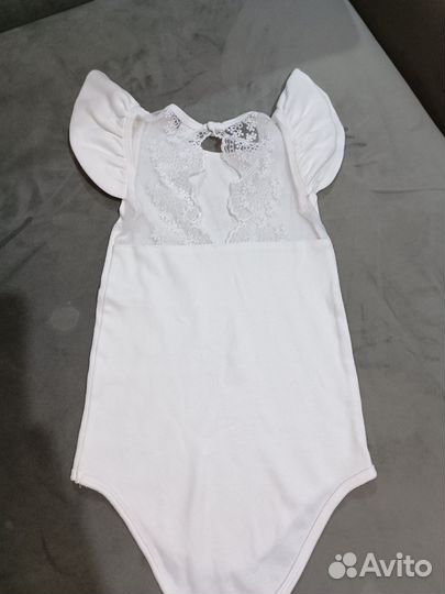 Комплект юбочка, боди и пинетки для девочки 86-92