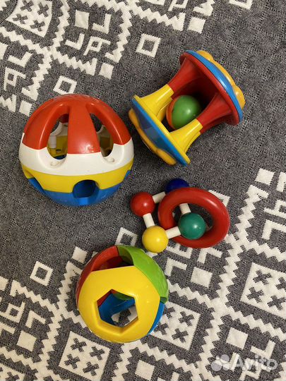 Игрушки погремушки