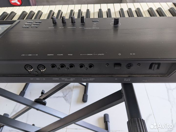 Рабочая станция korg Krome 73 (комплект)