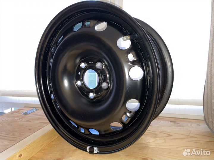 Колесный диск Magnetto Wheels 5х100 D57