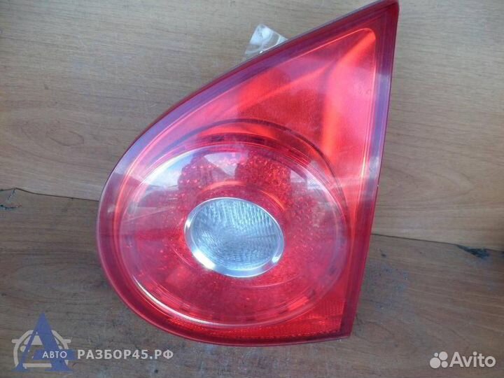 Фонарь задний внутренний правый для Volkswagen Gol