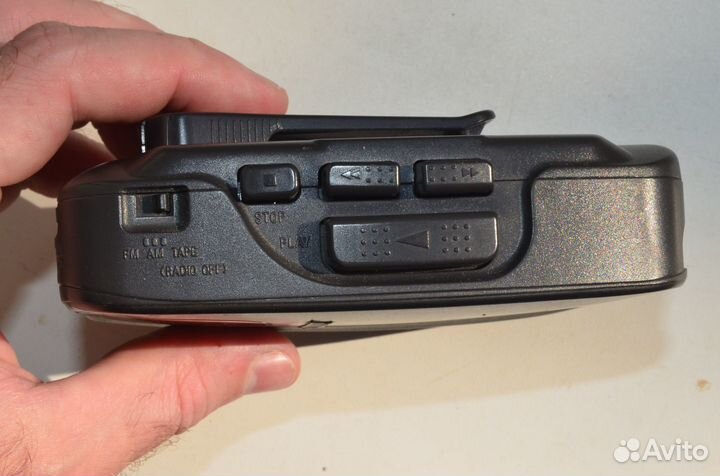 Кассетный плеер Sony walkman wm-fx123