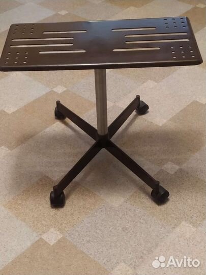 Подставка для телевизора