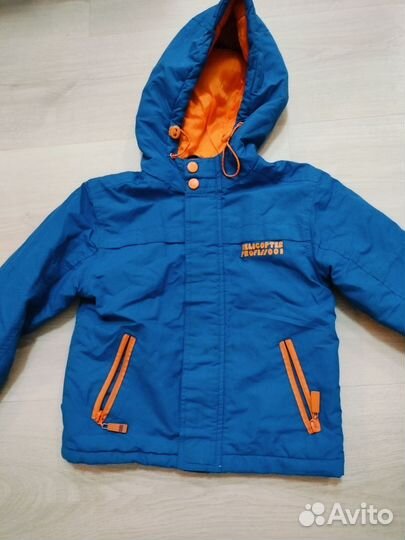 Демисезонная куртка 104