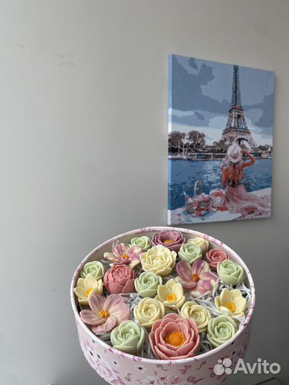 Композиция из шоколадных цветов