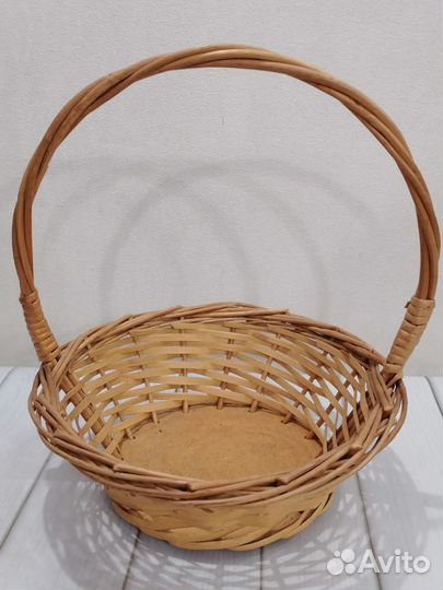 Корзинки коробки сумочки для упаковки цветов б/у