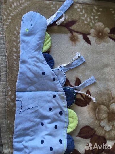 Детское одеяло и бортик на кровать