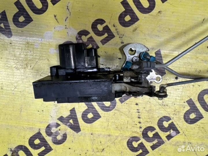 Замок двери передней правой Chevrolet Lacetti
