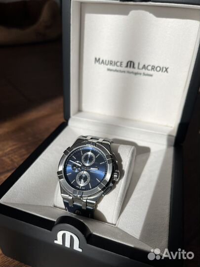 Часы Maurice Lacroix AI1018-SS001-430-1