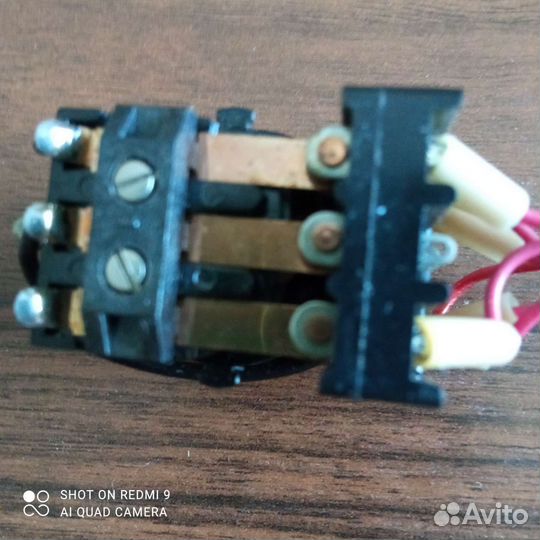 Реле электромагнитное разные