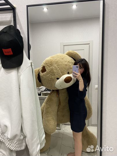 Большие плюшевые медведи