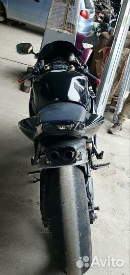 Honda cbr 1000rr fireblade