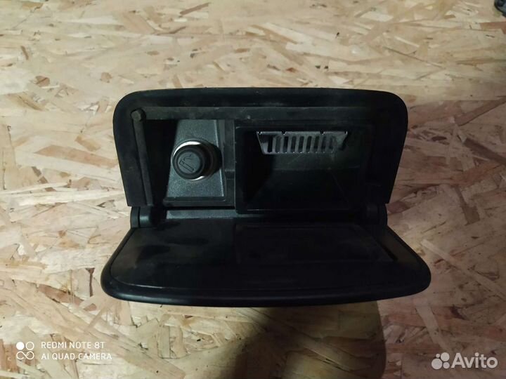 Toyota Camry V30 пепельница