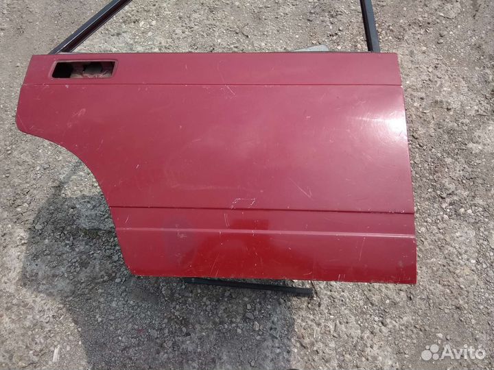 Дверь задняя правая ваз 2107