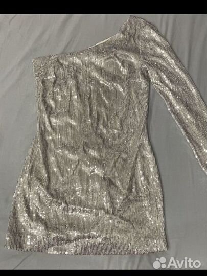 Вечернее платье 42 44