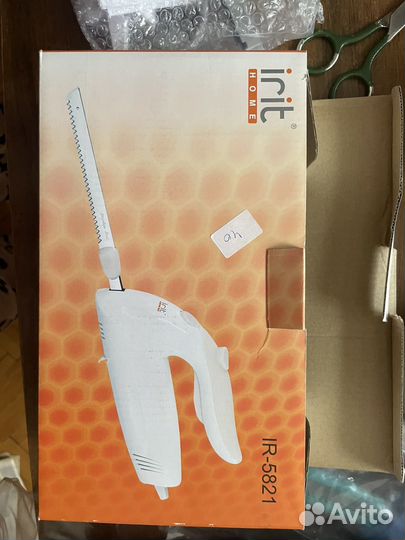 Нож электрический новый