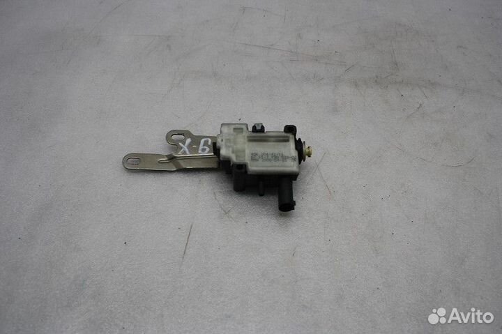 Активатор лючка бензобака BMW X6 E71 2008