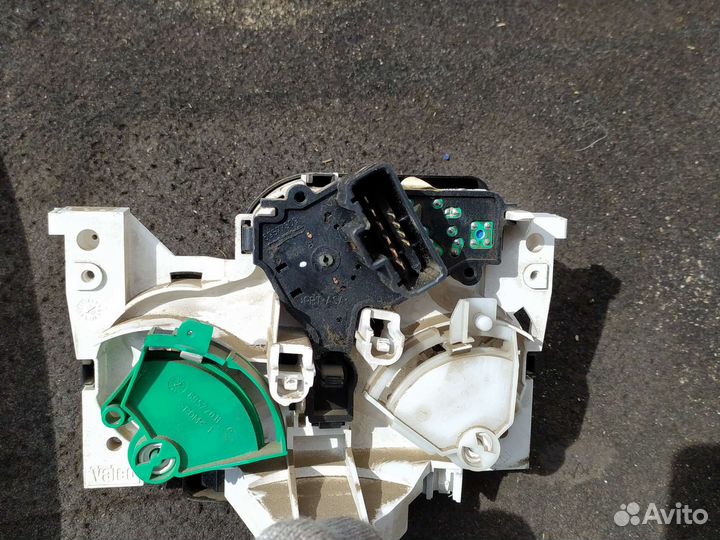 Управления отопителем Рено Логан