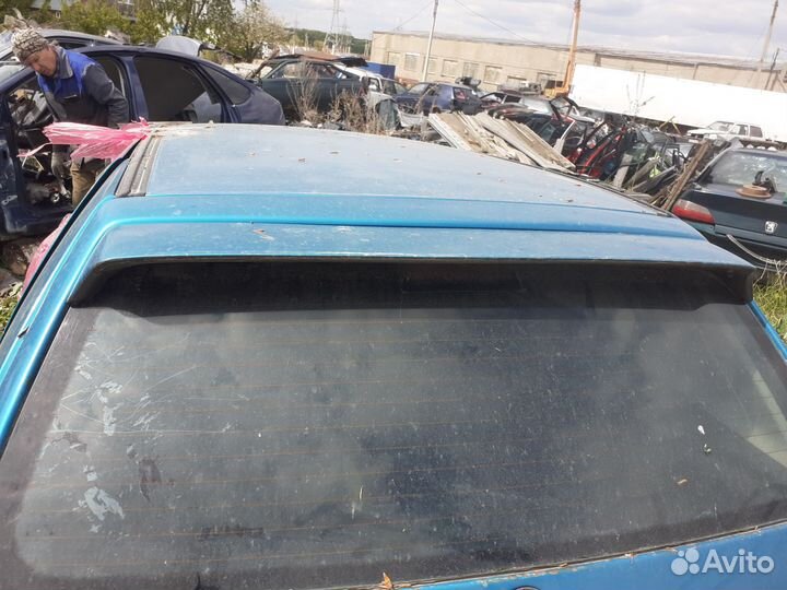 Спойлер Volkswagen Golf 3