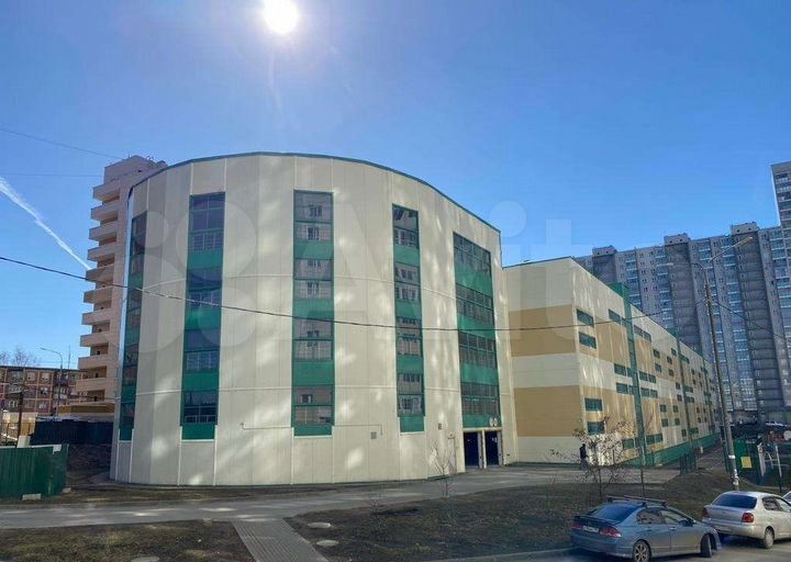 Машиноместо, 15 м²