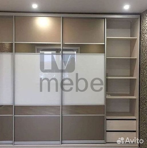 Встраиваемый шкаф