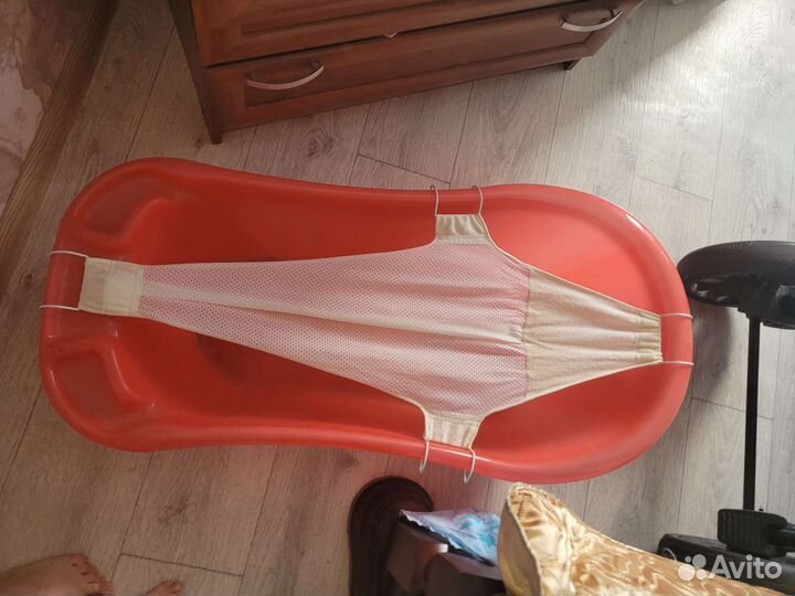 Продаю ванну детскую