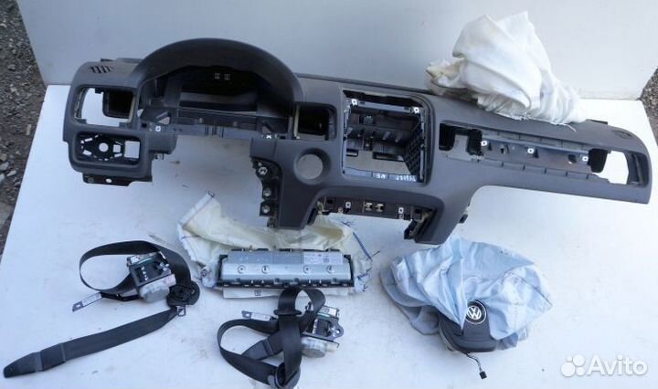 Торпедо стреленая Volkswagen Touareg