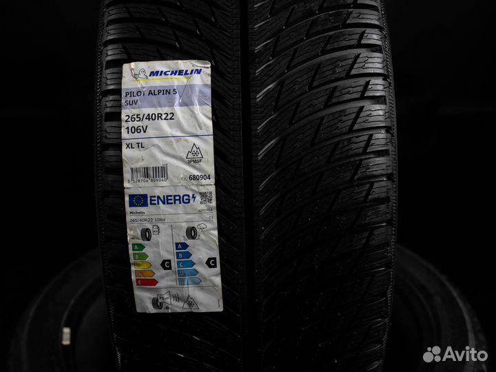 Michelin Pilot Alpin 5 SUV 265/40 R22 97V