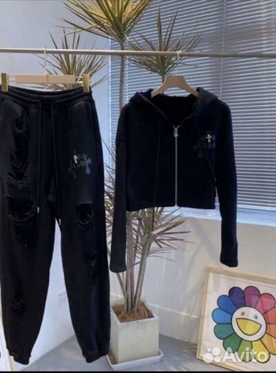 Спортивный костюм