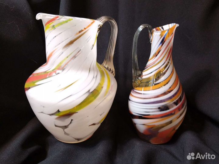 Кувшины цветное стекло 2шт