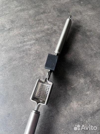 Чеснокодавилка