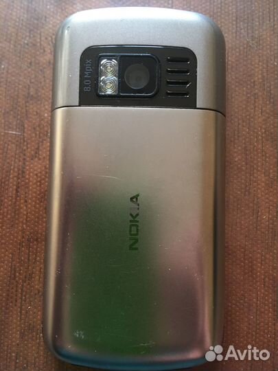 Nokia C6-01