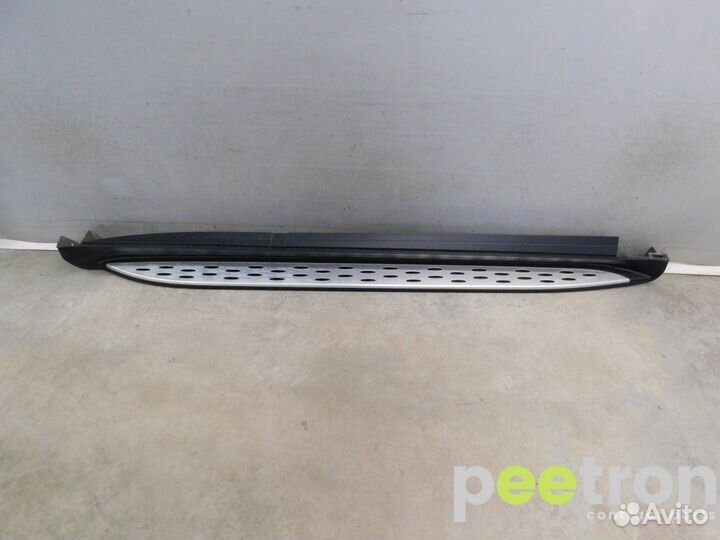 Б/У Подножка б/у A2926980225 mercedes-benz