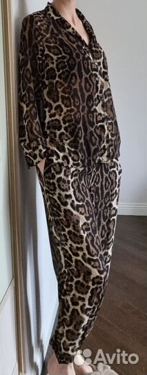 Пижама, домашний костюм