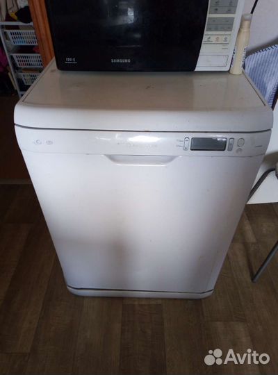 Посудомоечная машина Ariston LD 6090 на запчасти